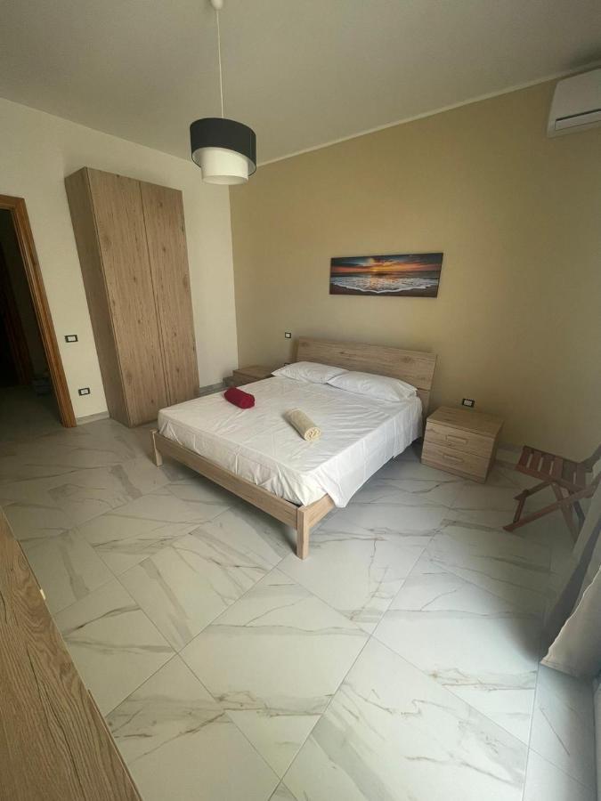 Camere Lorenzo Porto Cesareo Exterior photo
