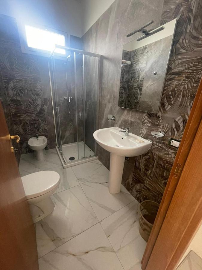 Camere Lorenzo Porto Cesareo Exterior photo